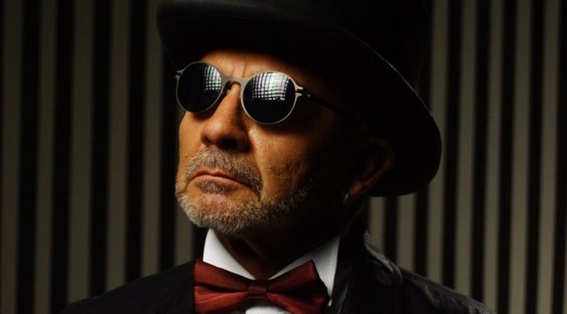César Mora y la Orquesta María Canela
