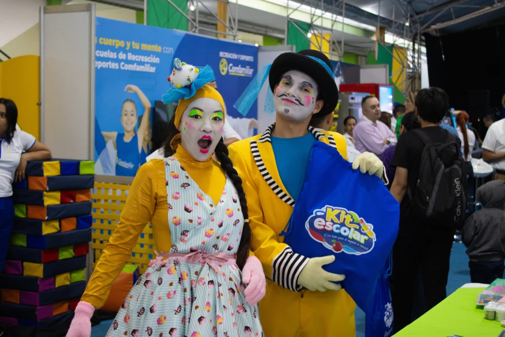Comfamiliar Risaralda, inició la entrega del Kit Escolar 2024