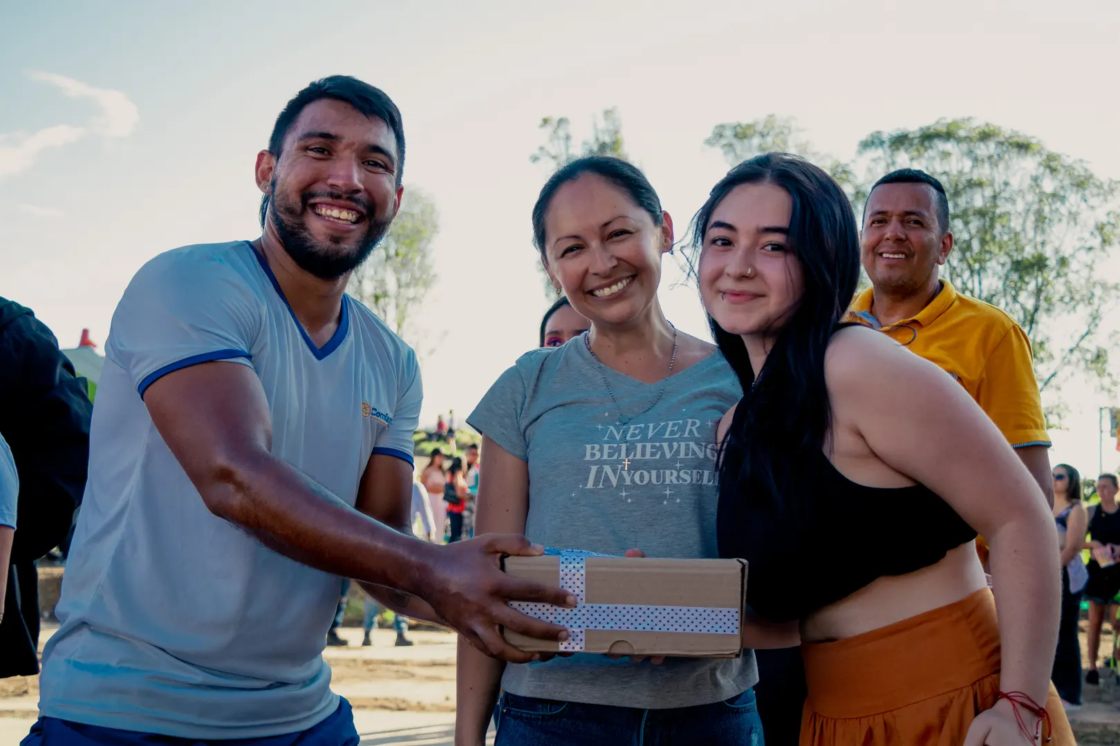 Las mujeres disfrutan de los servicios recreativos y de turismo de Comfamiliar Risaralda 