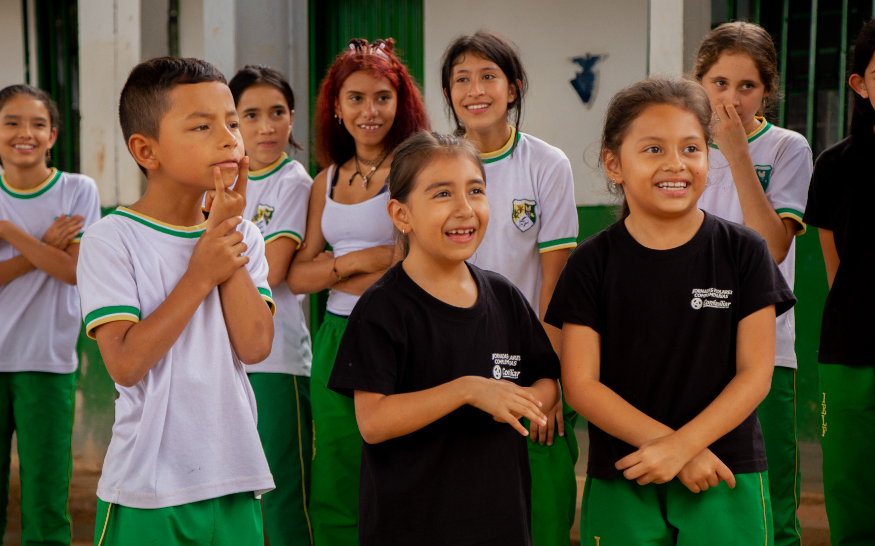 Actividades recreativas con los beneficiarios de Jornadas Escolares Complementarias